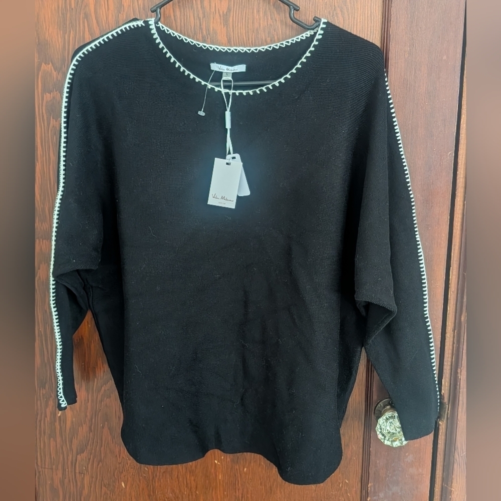 New With Tags Vila Milano Black & White Blouse Size Large